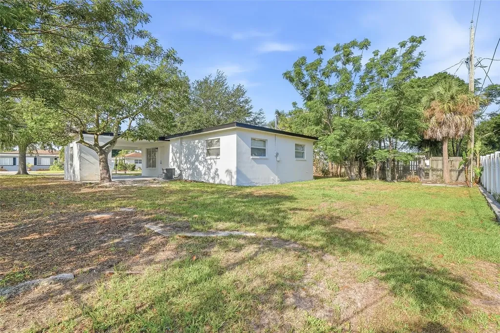 3005 W Saint Conrad Street Tampa FL 33607