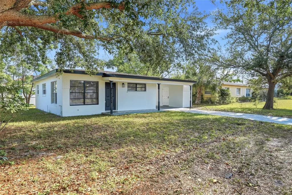 3005 W Saint Conrad Street Tampa FL 33607