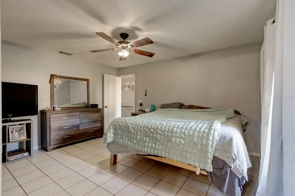 252 E Lancaster Avenue Orange City FL 32763