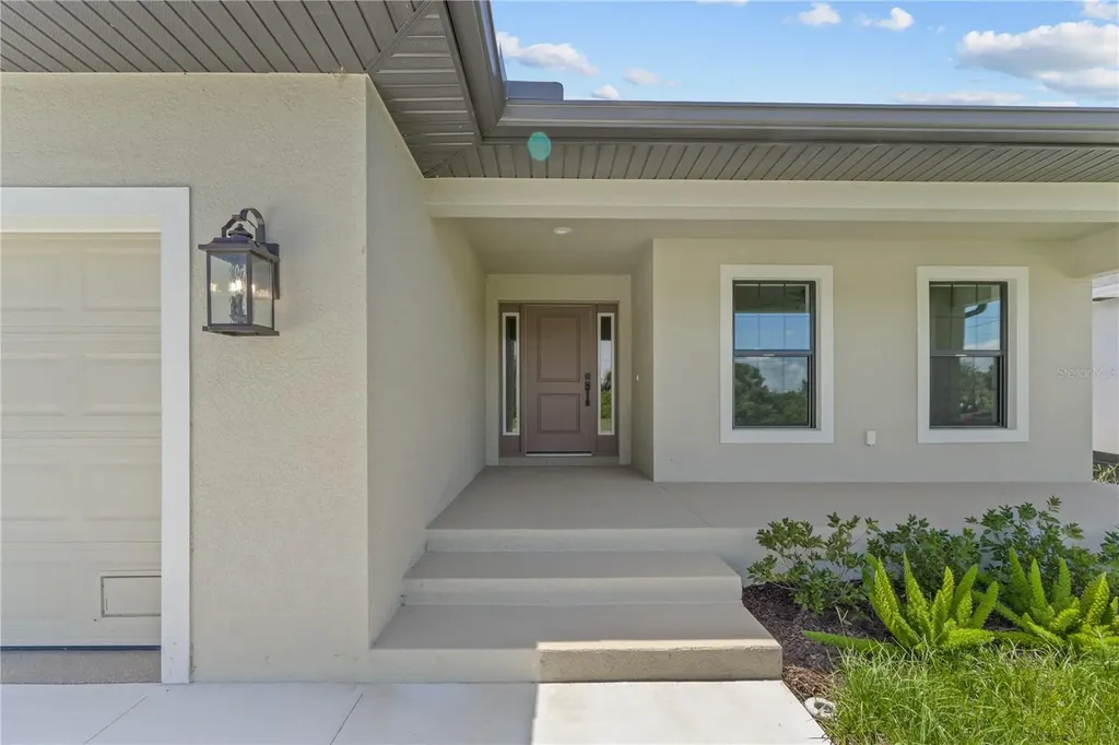 196 Arch Drive Rotonda West FL 33947