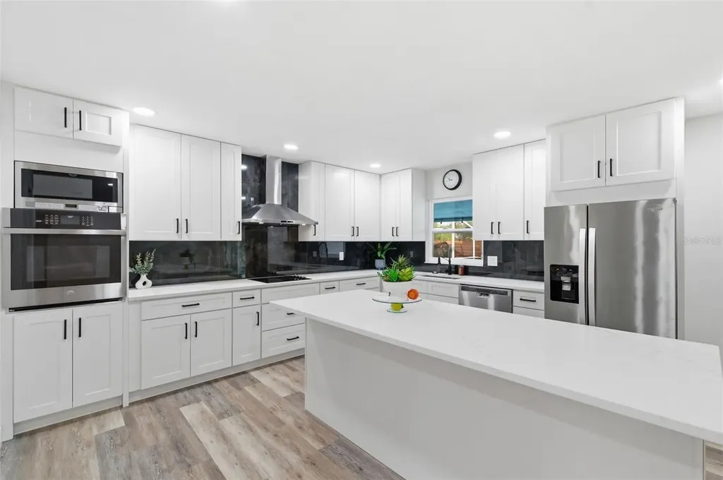 3084 Spirea Street Sarasota FL 34231