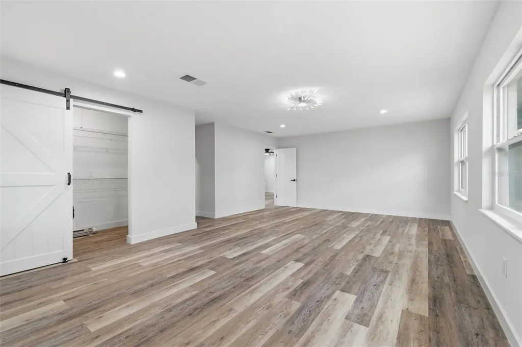 3084 Spirea Street Sarasota FL 34231