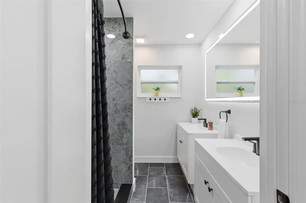 3084 Spirea Street Sarasota FL 34231