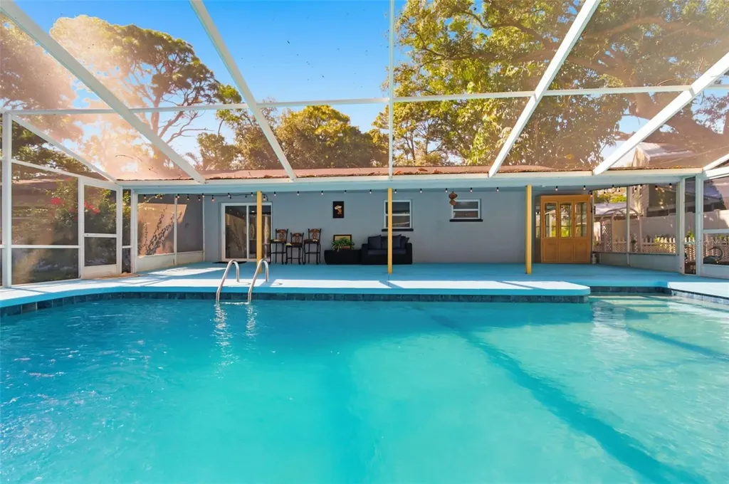 3084 Spirea Street Sarasota FL 34231