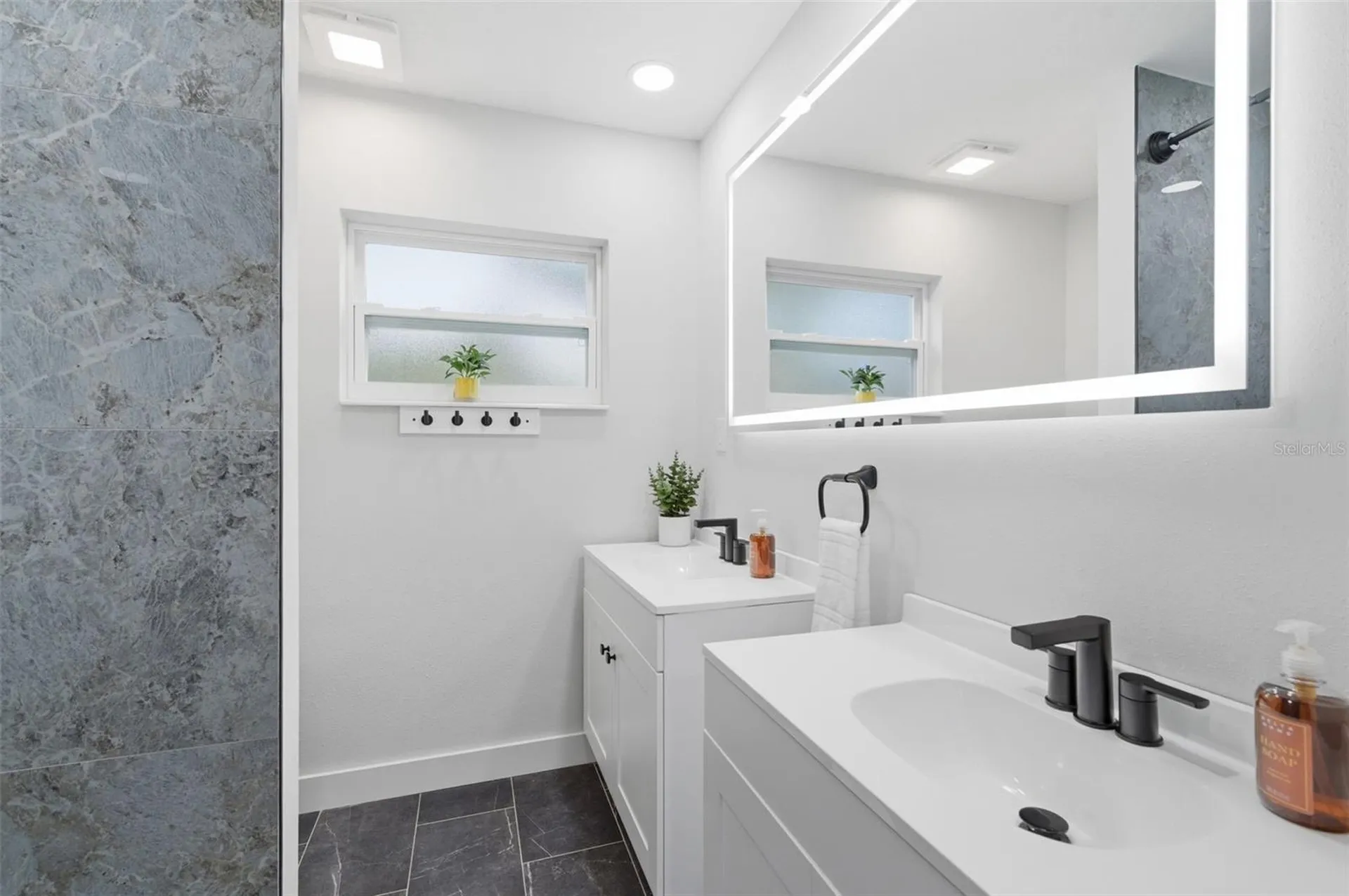 3084 Spirea Street Sarasota FL 34231