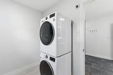 3084 Spirea Street Sarasota FL 34231