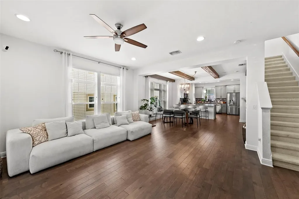 420 S Lincoln Avenue Tampa FL 33609
