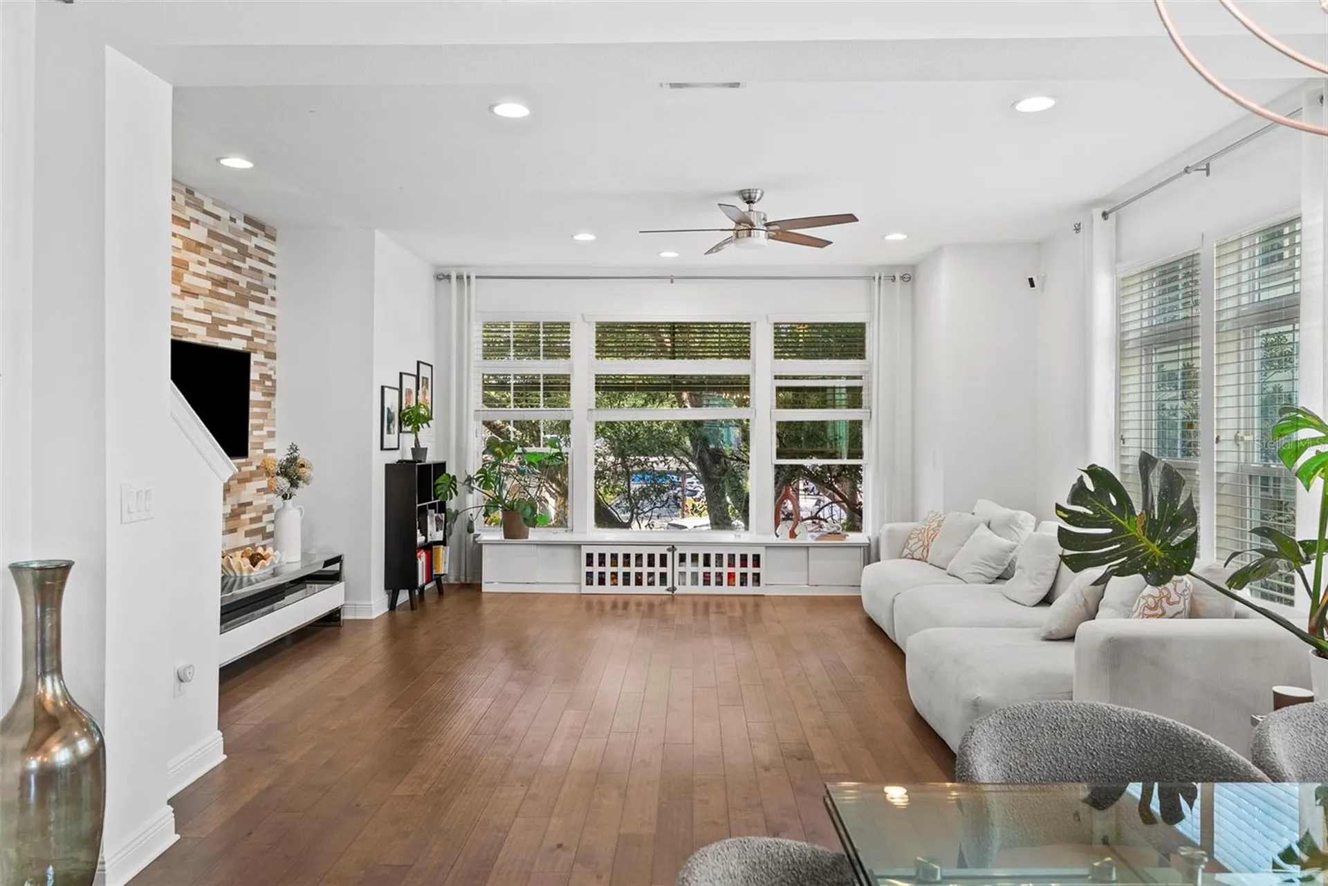 420 S Lincoln Avenue Tampa FL 33609