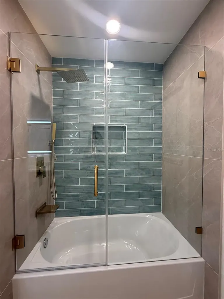 1908 51st Avenue W Bradenton FL 34207
