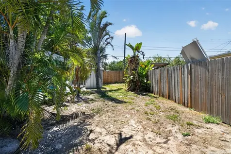 3300 Kingston Street N St Petersburg FL 33713