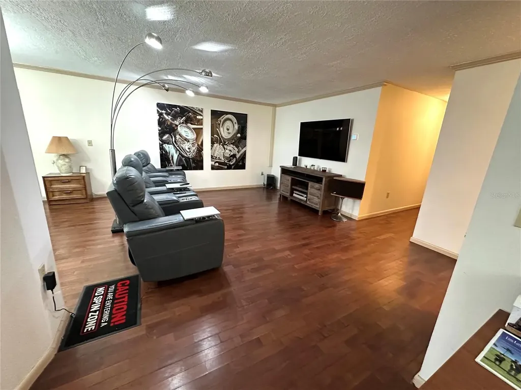 6721 Precourt Drive Orlando FL 32809