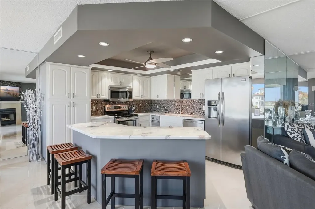 1060 Pinellas Bayway S Tierra Verde FL 33715