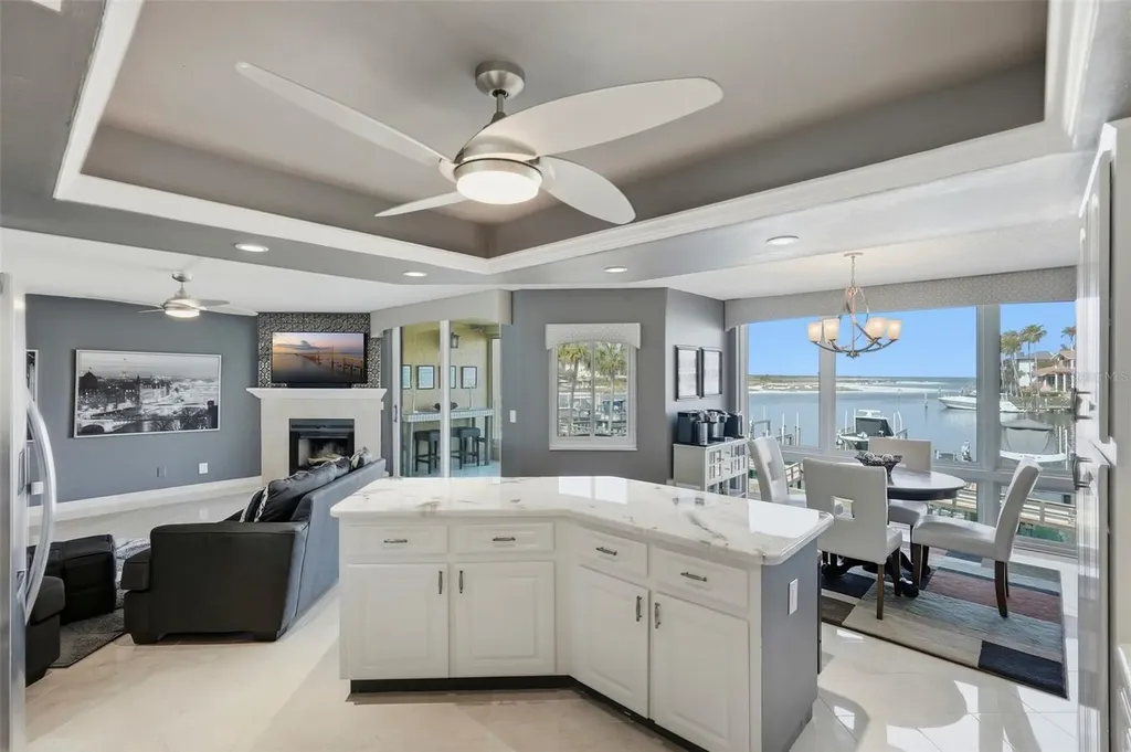 1060 Pinellas Bayway S Tierra Verde FL 33715
