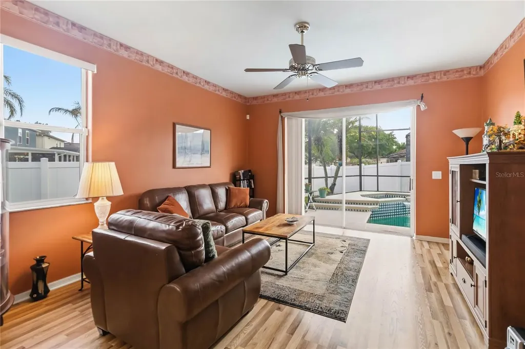 3203 Holland Drive Orlando FL 32825