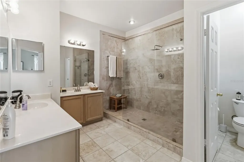 3203 Holland Drive Orlando FL 32825