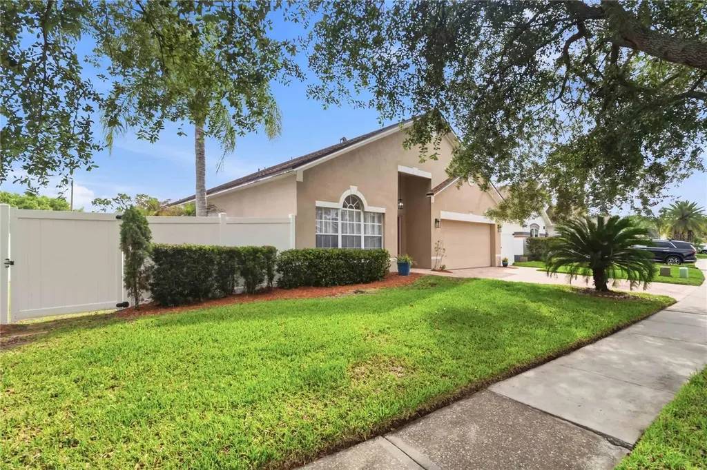 3203 Holland Drive Orlando FL 32825