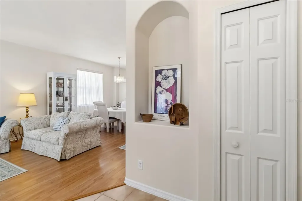 3203 Holland Drive Orlando FL 32825