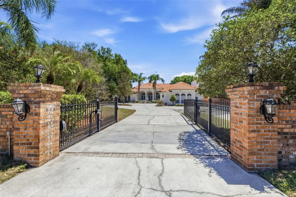 1810 W Bearss Avenue Tampa FL 33613