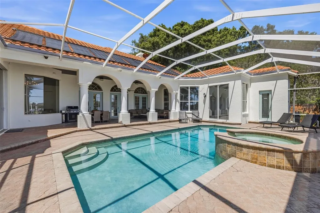 1810 W Bearss Avenue Tampa FL 33613