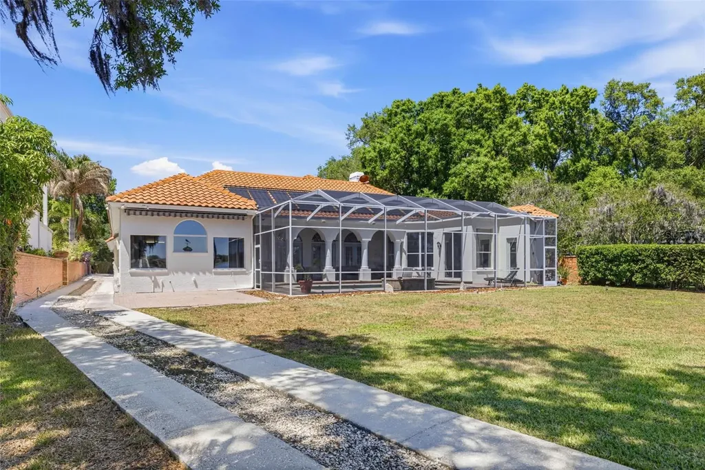 1810 W Bearss Avenue Tampa FL 33613