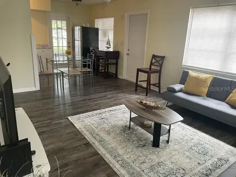 25 6th Avenue SE Largo FL 33771
