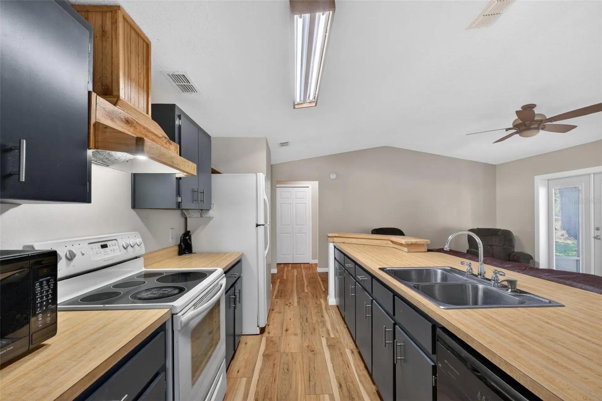1317 Periwinkle Court Lakeland FL 33811