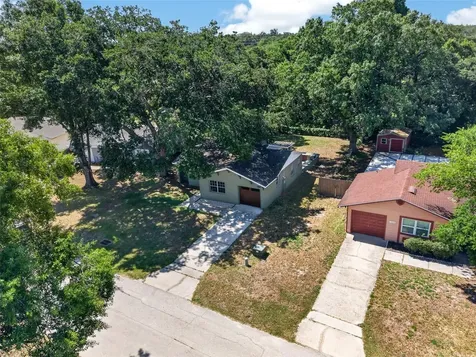 1317 Periwinkle Court Lakeland FL 33811