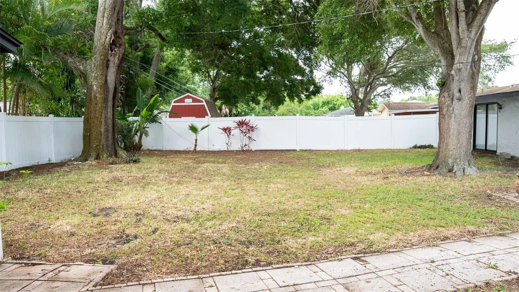 15 N Saturn Avenue Clearwater FL 33755