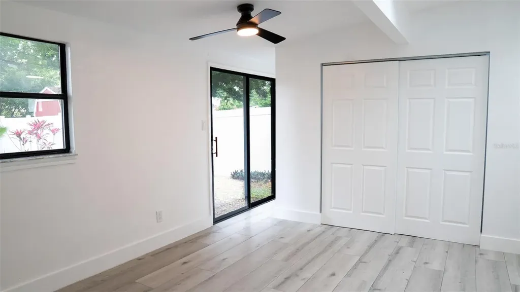 15 N Saturn Avenue Clearwater FL 33755
