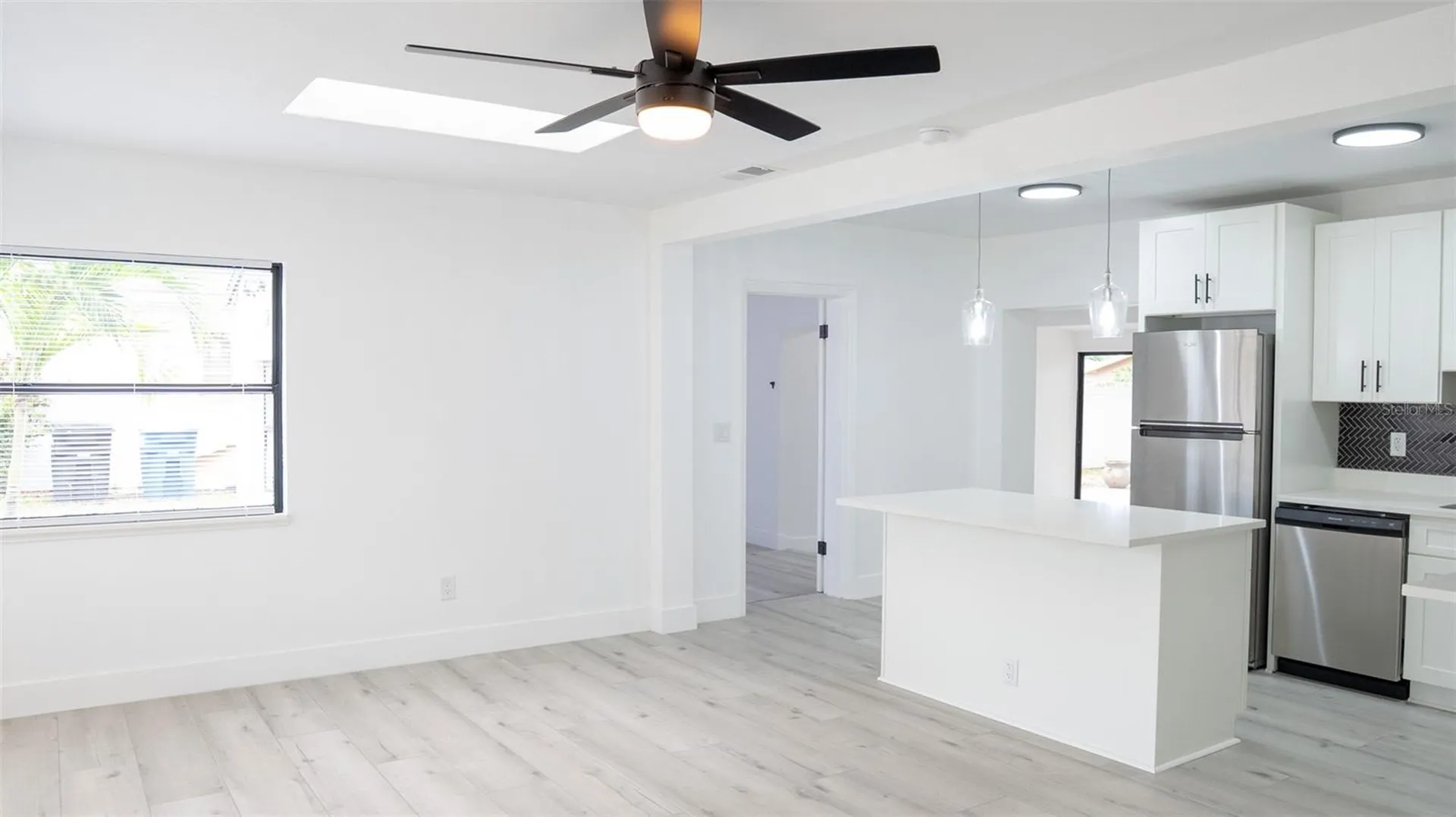 15 N Saturn Avenue Clearwater FL 33755