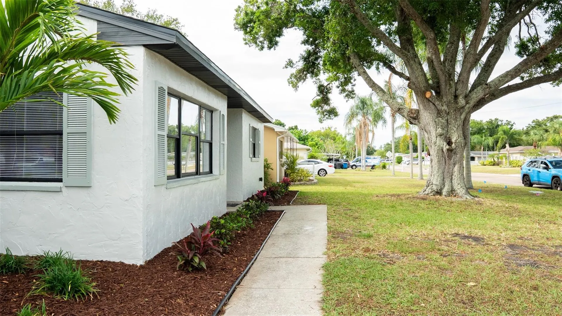 15 N Saturn Avenue Clearwater FL 33755