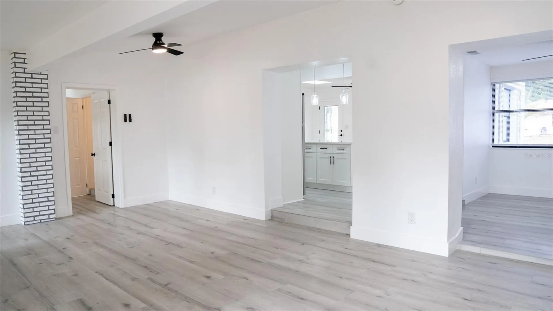 15 N Saturn Avenue Clearwater FL 33755