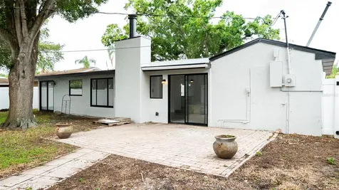 15 N Saturn Avenue Clearwater FL 33755