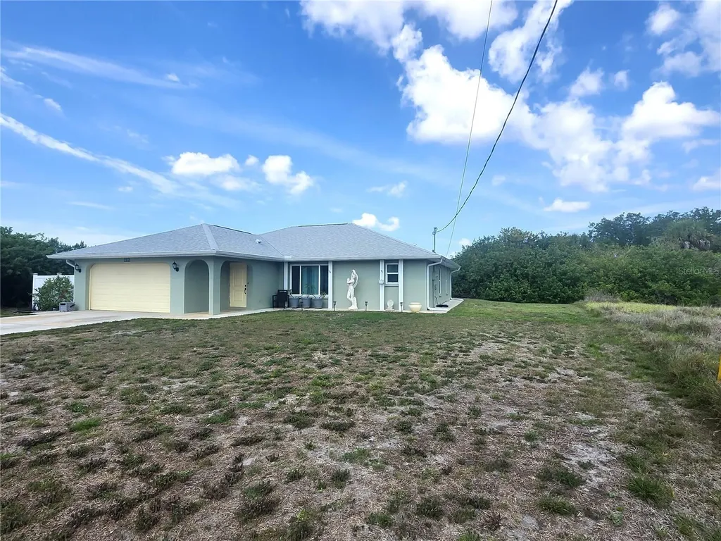 112 Antilla Road North Port FL 34287