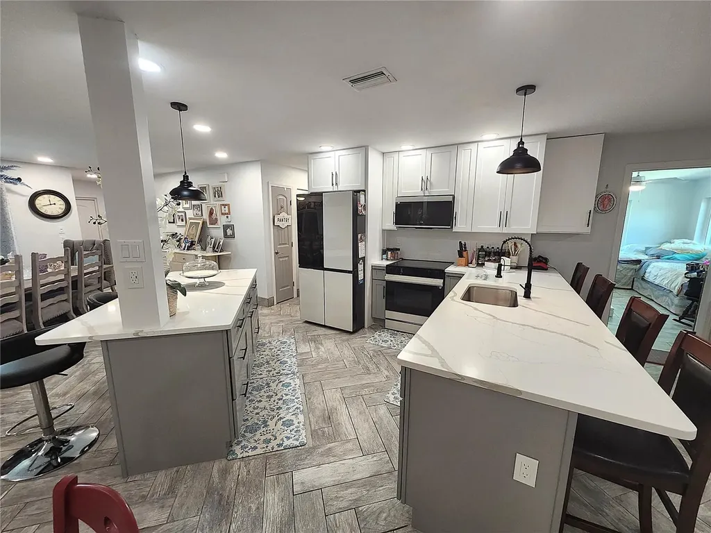 112 Antilla Road North Port FL 34287