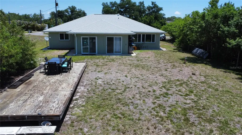 112 Antilla Road North Port FL 34287