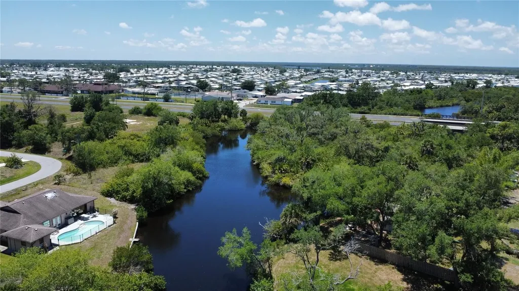 112 Antilla Road North Port FL 34287