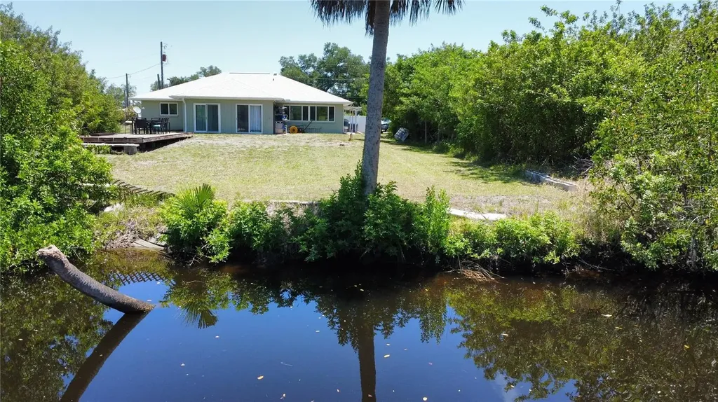 112 Antilla Road North Port FL 34287