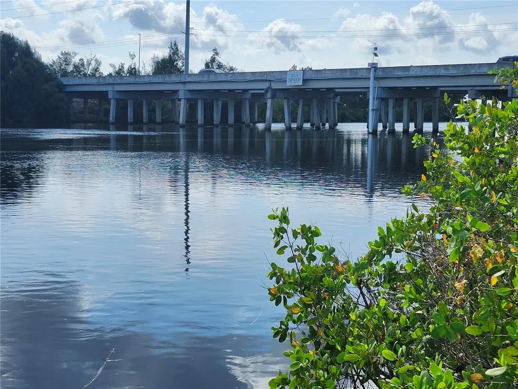 112 Antilla Road North Port FL 34287