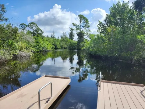 112 Antilla Road North Port FL 34287