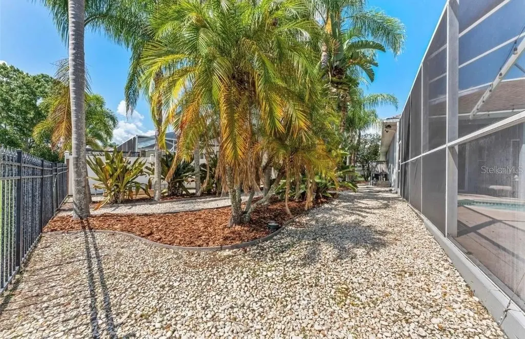 12910 Vicksburg Drive Tampa FL 33625