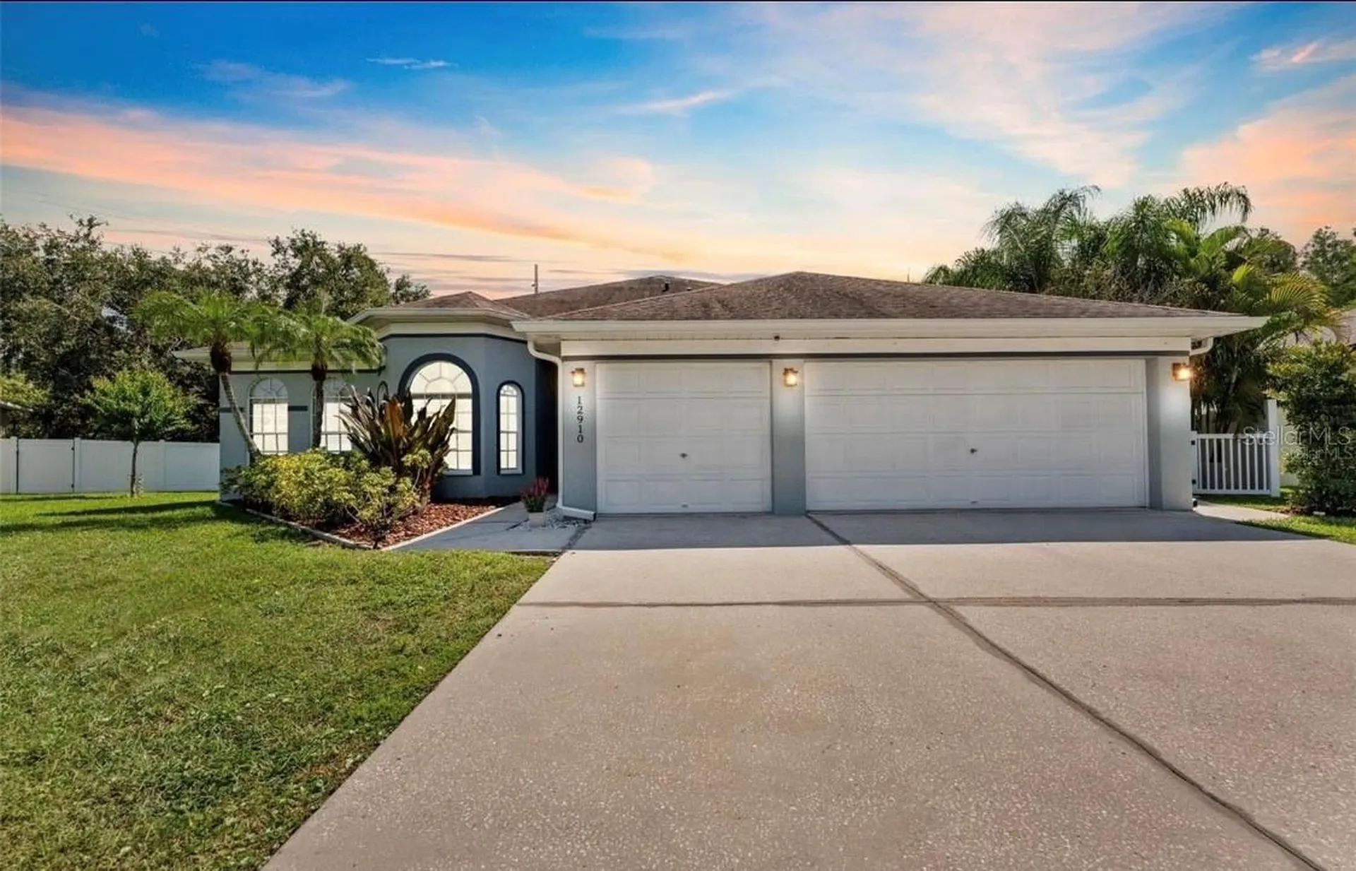 12910 Vicksburg Drive Tampa FL 33625