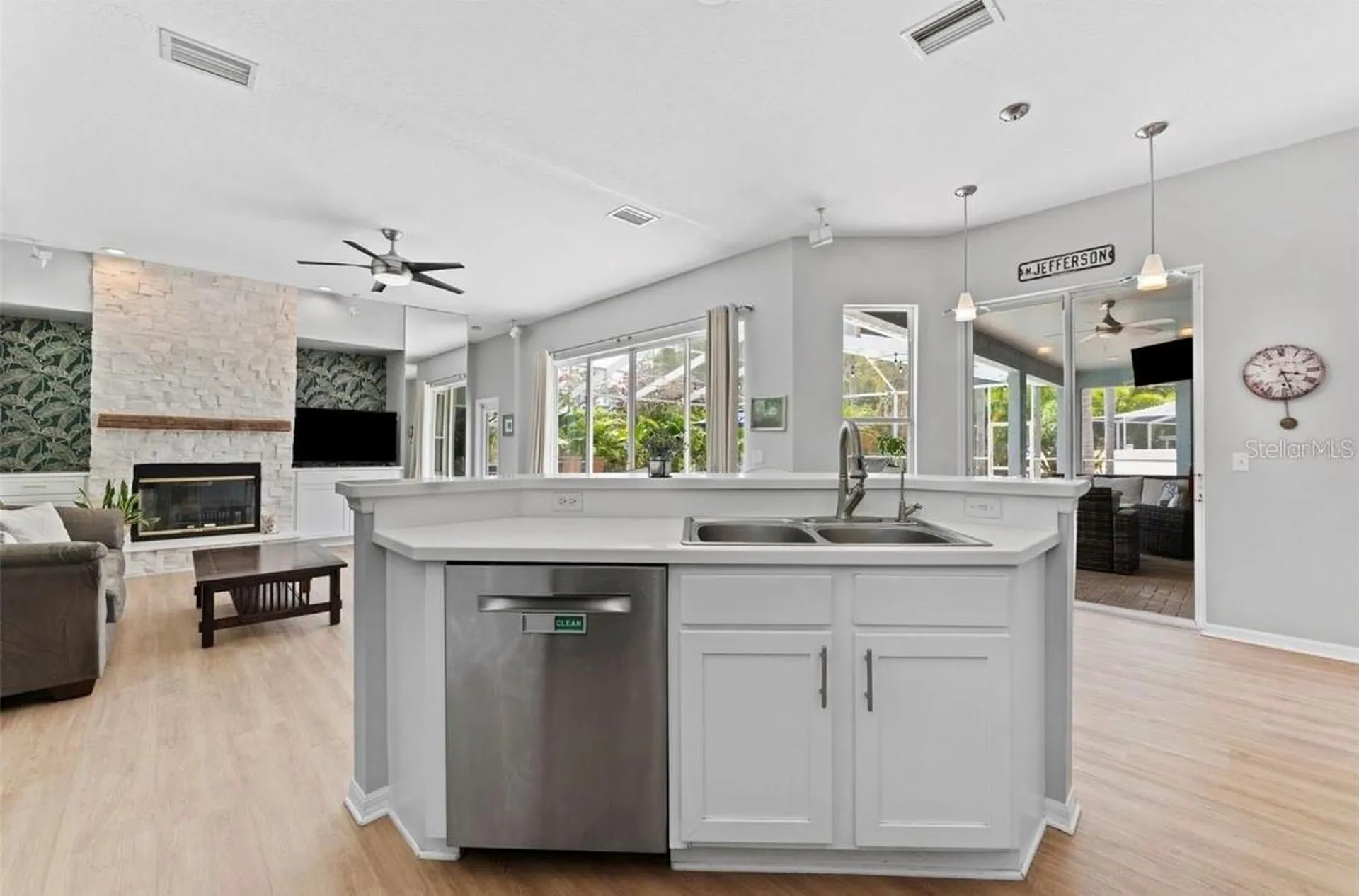 12910 Vicksburg Drive Tampa FL 33625