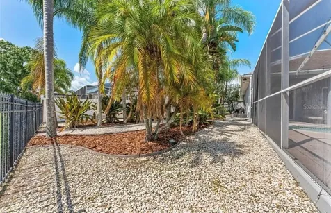 12910 Vicksburg Drive Tampa FL 33625