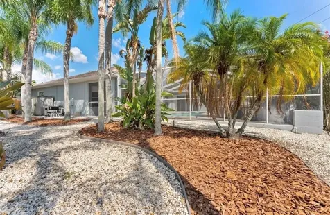 12910 Vicksburg Drive Tampa FL 33625