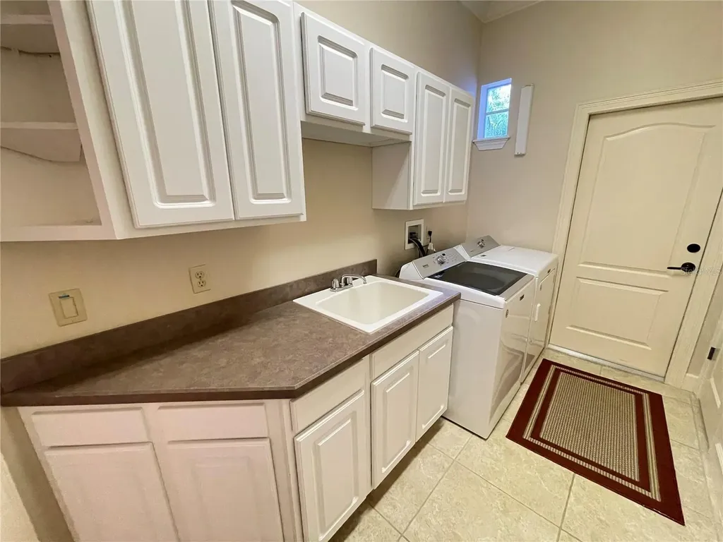 8122 Whitford Court Windermere FL 34786