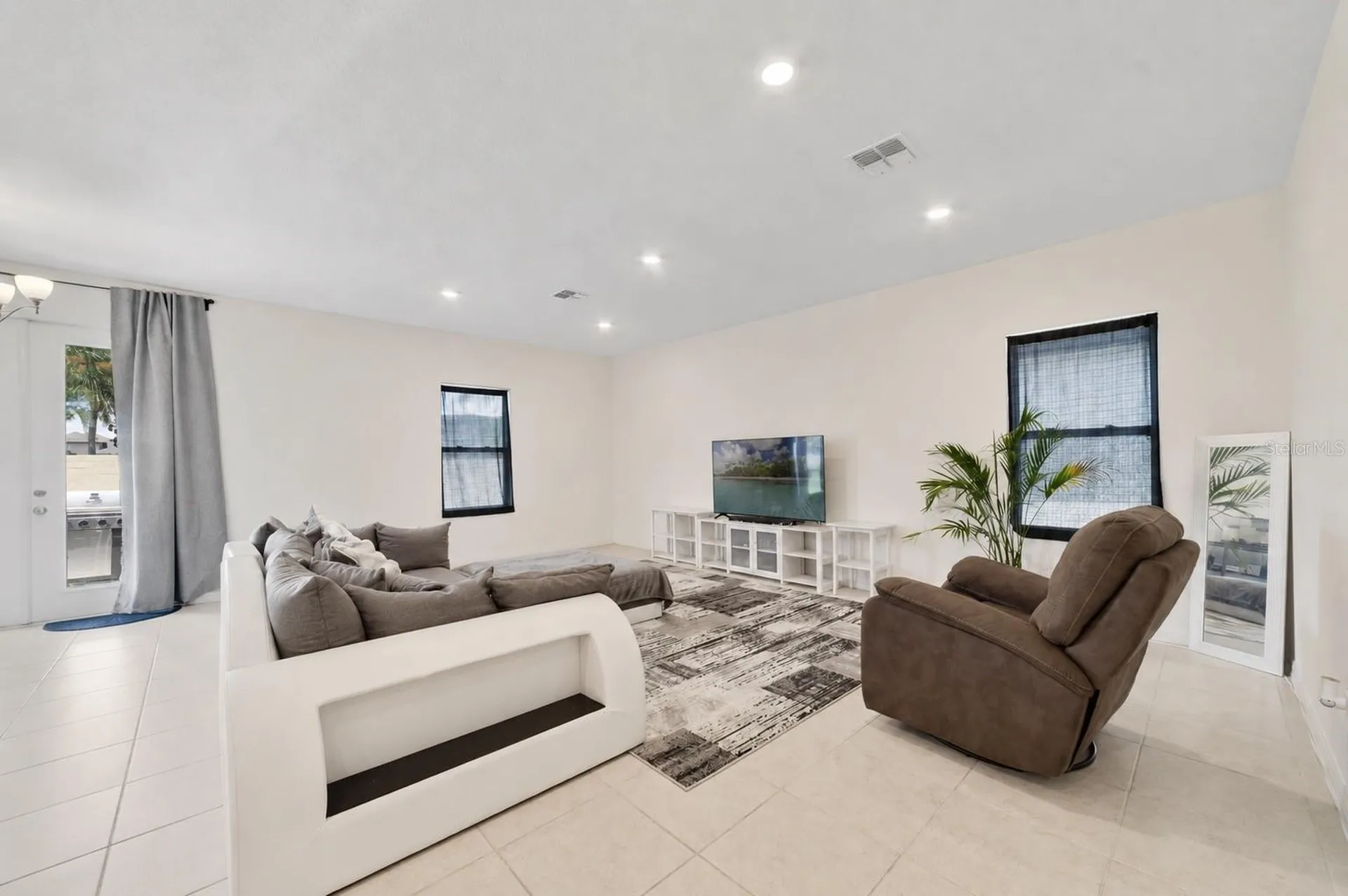 9222 Waverly Walk Drive Orlando FL 32817