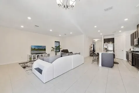 9222 Waverly Walk Drive Orlando FL 32817