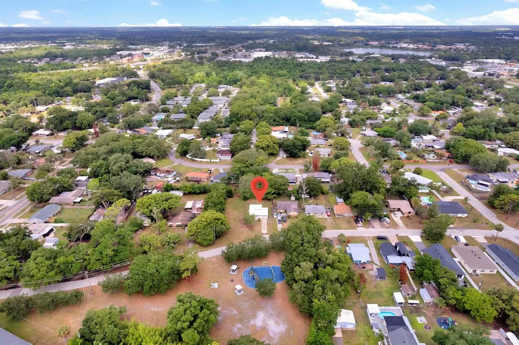 2930 Magnolia Avenue Sanford FL 32773
