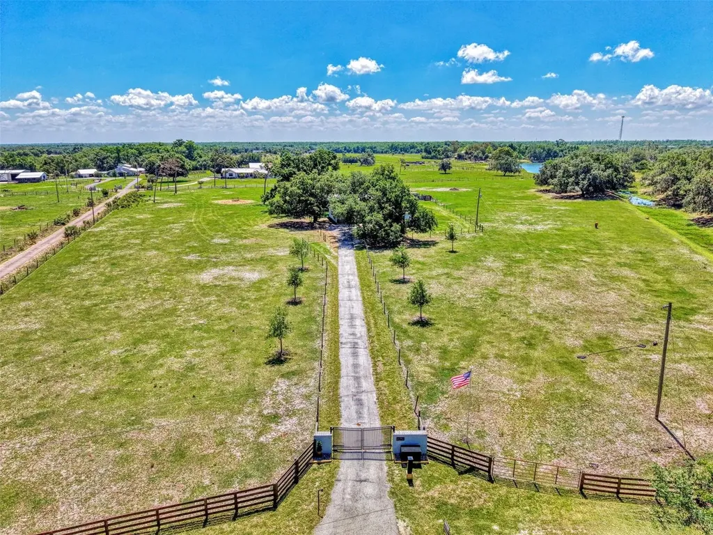 10433 SW Jernigan Street Arcadia FL 34269